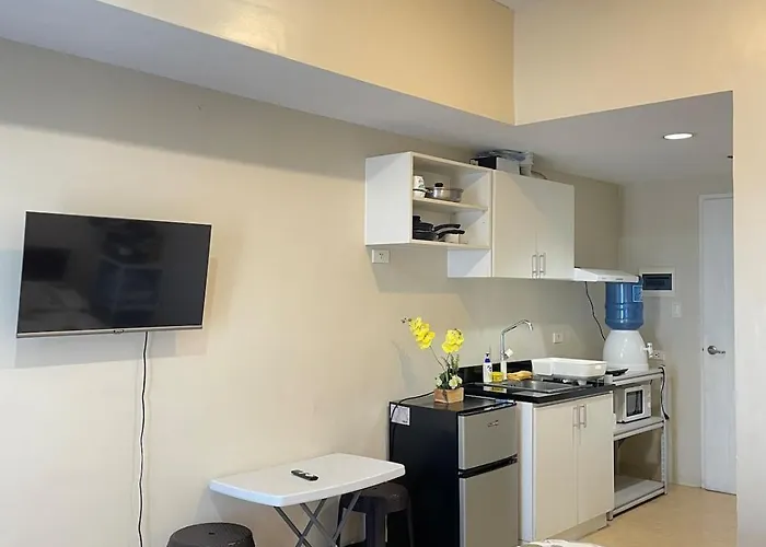 Apartment La Maria - Cozy 2 Double Beds With Balcony, Walk To Sm Mall Cebu
